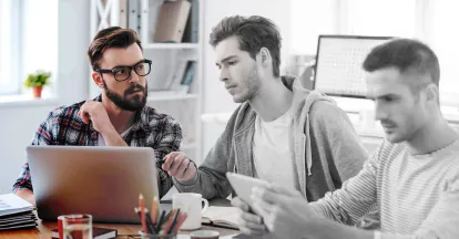 Should You Build From Scratch or Choose a Ready-Made Theme?